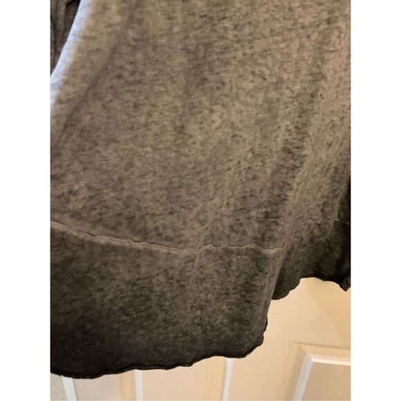FREE PEOPLE “WE THE FREE” VINTAGE TOP GRAY RAW HEM AND CUFFS TOP SZ S - Picture 8 of 11